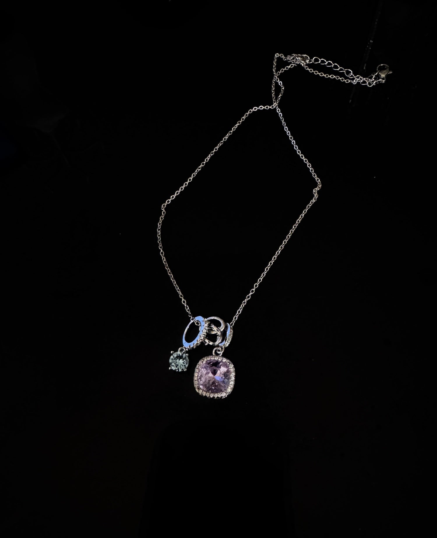 Alarica necklace collection